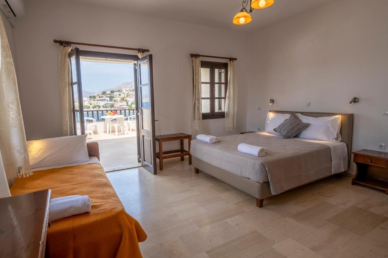 Pelagos Seafront Accommodation - George Myrties Exterior foto